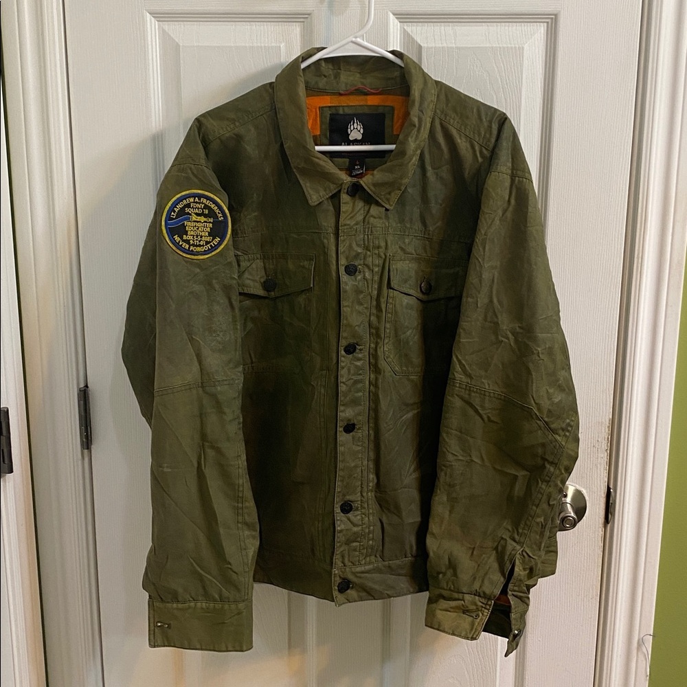 Alaskan Hardgear Duluth Waxed Canvas Men’s Green Coat Jacket Size XL 9/11 Badge
